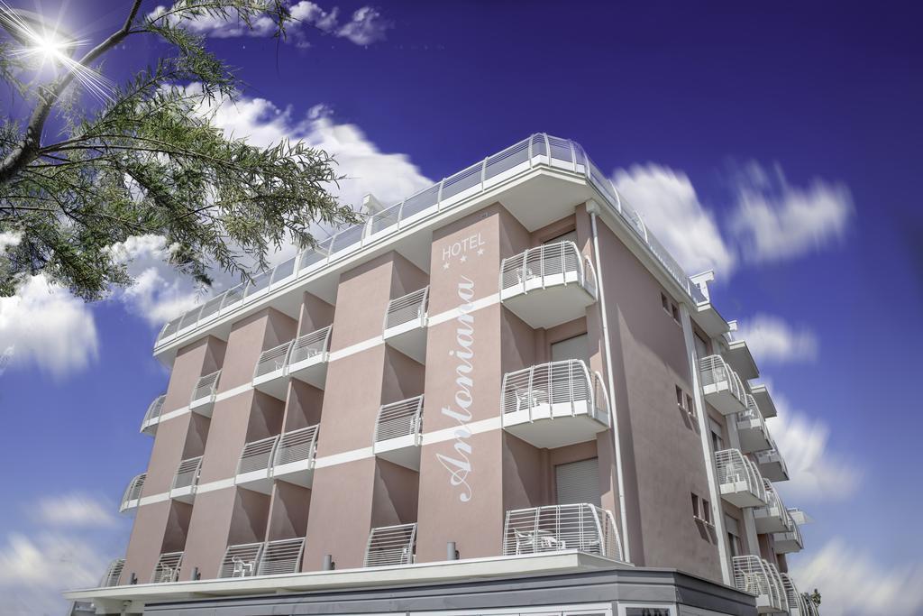Hotel Antoniana Caorle Zewnętrze zdjęcie